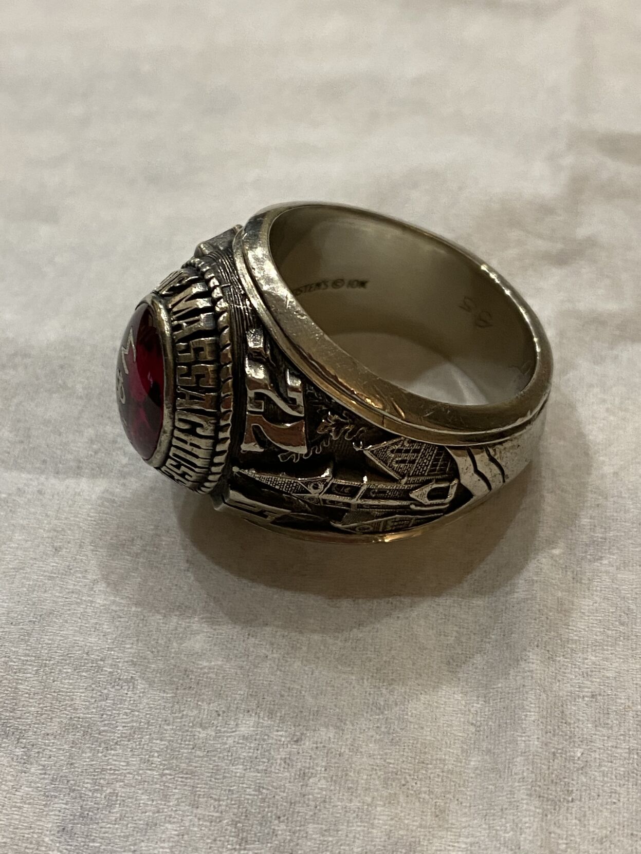 Ring